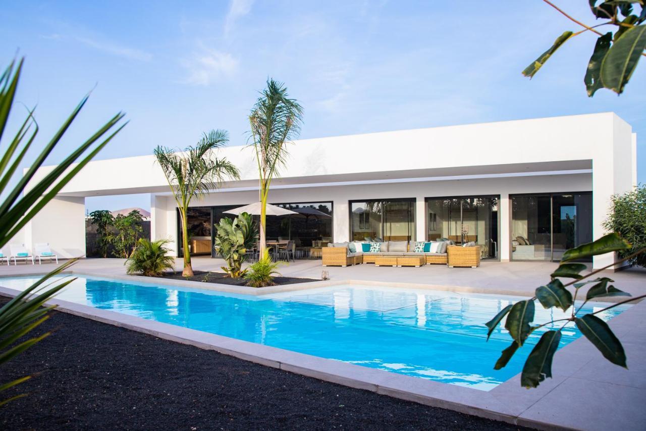 Villa Macan Teguise  Exterior photo